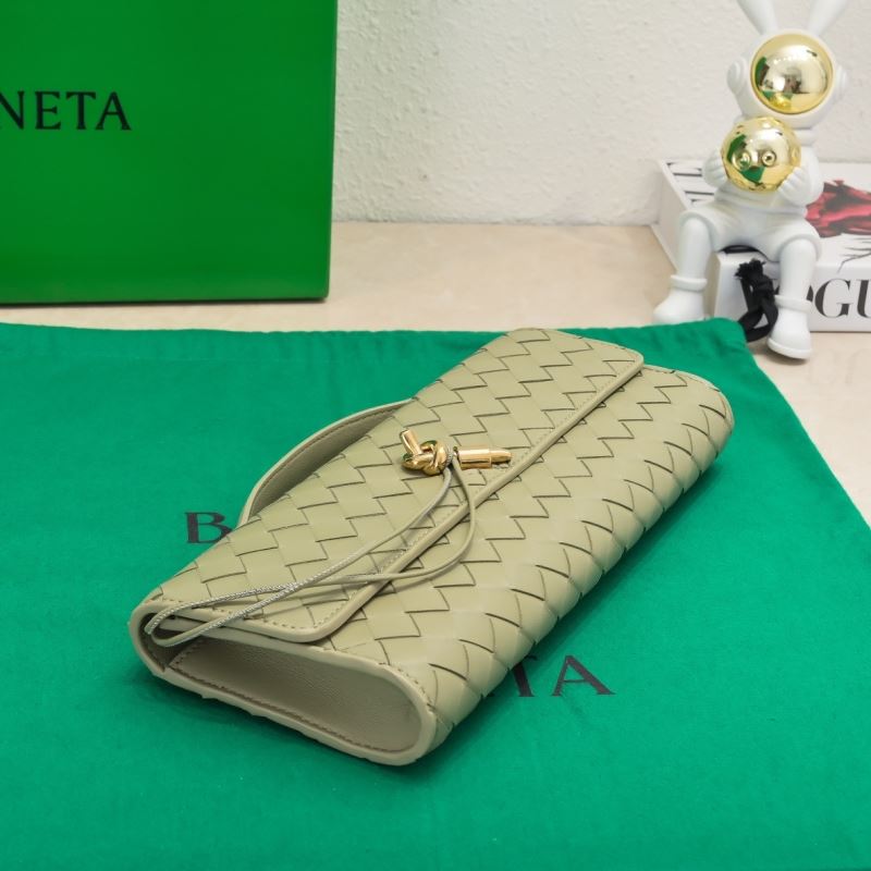 Bottega Veneta Clutch Bags